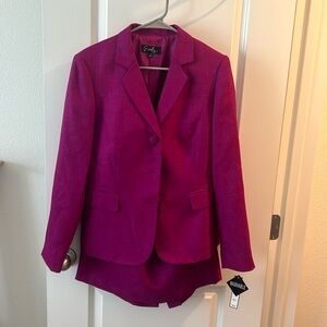2 piece Fuschia Emily skirt suit